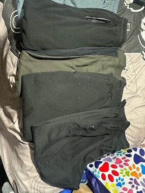 4 Men's 1-Two-Tone Black and Olive & 3 Black Jogger Sweatpants